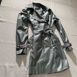 Elie Tahari raincoat